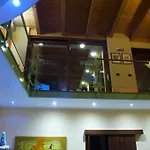 Domus Traiani 住宿加早餐酒店 贝内文托