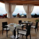 Domus Traiani 4*
