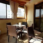 Domus Traiani 4*