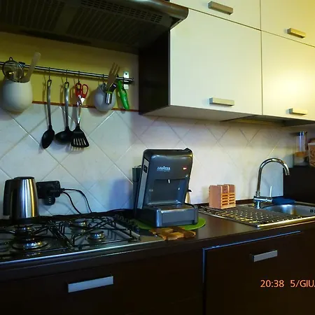לינה וארוחת בוקר Domus Traiani בנוונטו