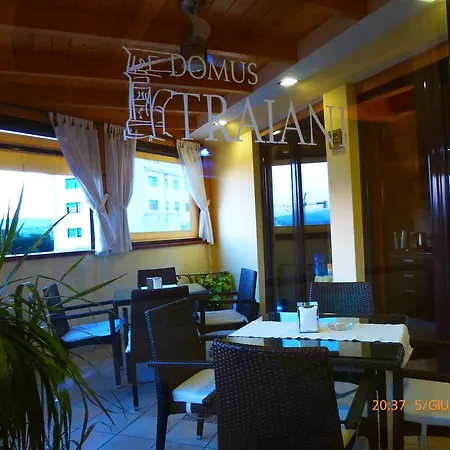 Domus Traiani 4* בנוונטו