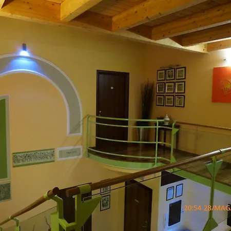 Domus Traiani 4* בנוונטו