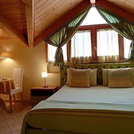 Bed & Breakfast Domus Traiani Benevento
