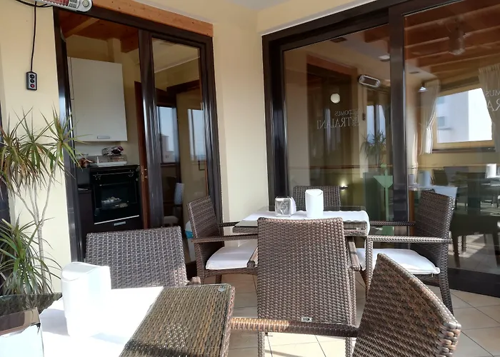 Domus Traiani Bed and Breakfast 4*