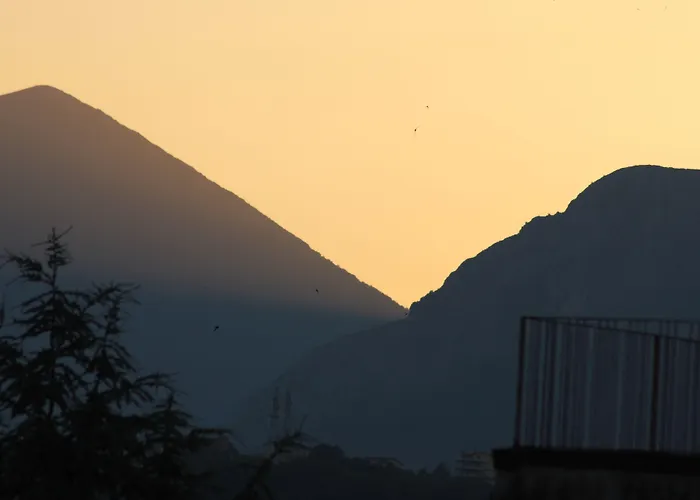 Domus Traiani Bed and Breakfast Μπενεβέντο